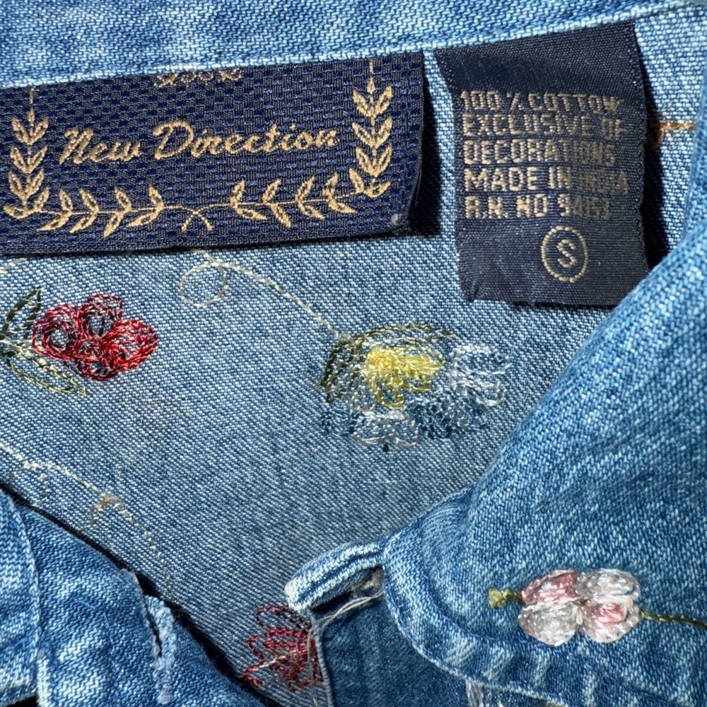 Vintage New Directions Embroidered Denim Jacket Boxy Oversized Cottagecore Boho - Picture 3 of 7